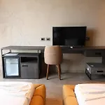 Posh 5*