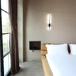 Posh Hotel 5*