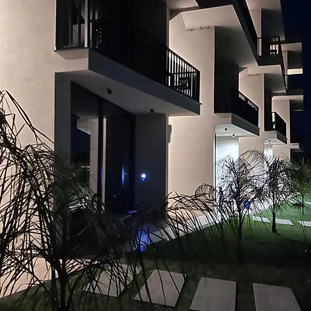 Posh Szálloda 5*