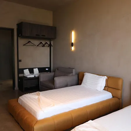 Szálloda Posh 5*