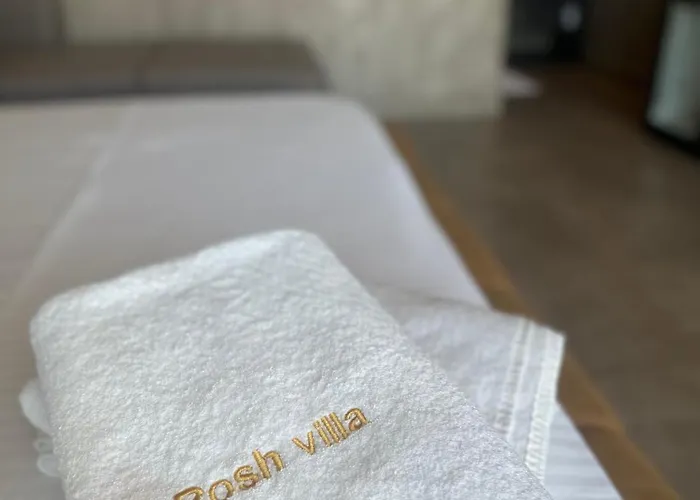 Posh 5* Rrogozhine
