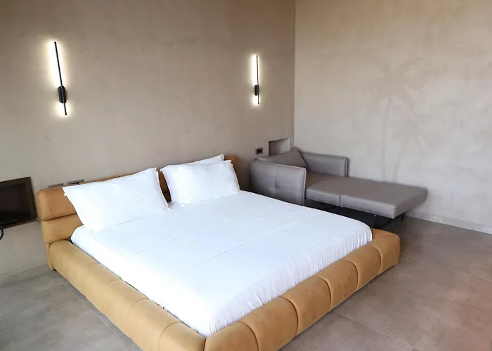 Hotel Posh 5*