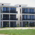 Posh Hotel 5*