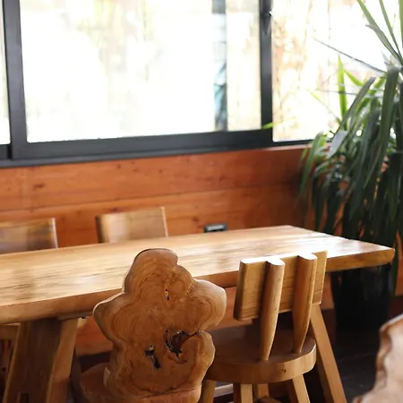 Hotel Posh Rrogozhine