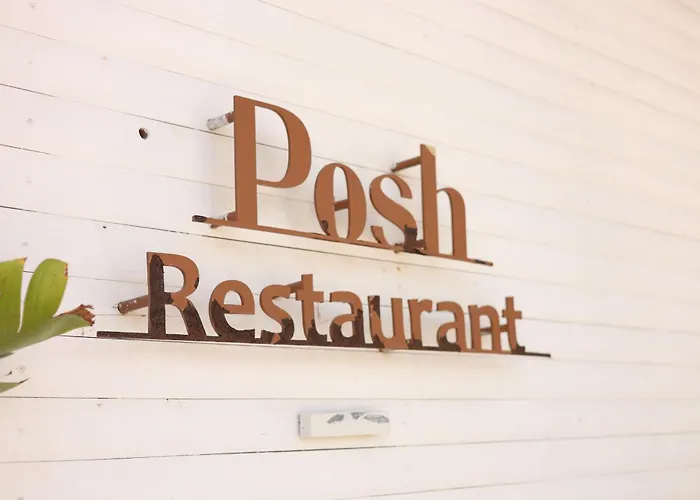 Hotel Posh Rrogozhine